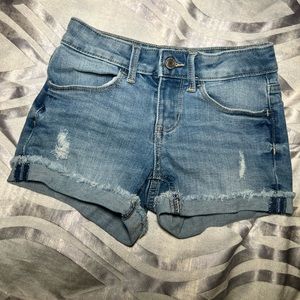 Girls shorts with cuffs